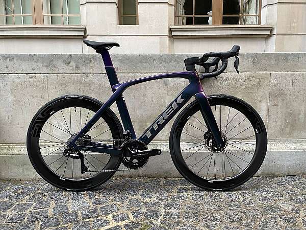 2022-trek-madone-slr-9-800-project-one-bicycles