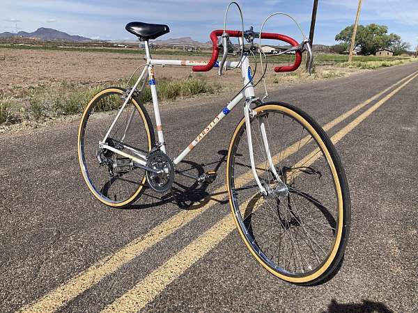 23-inch-retro-bicycles